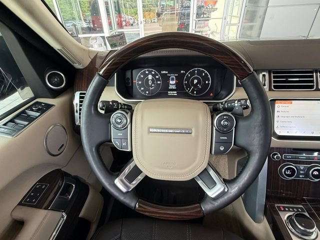 Used 2017 Land Rover Range Rover HSE AWD/4WD image 23