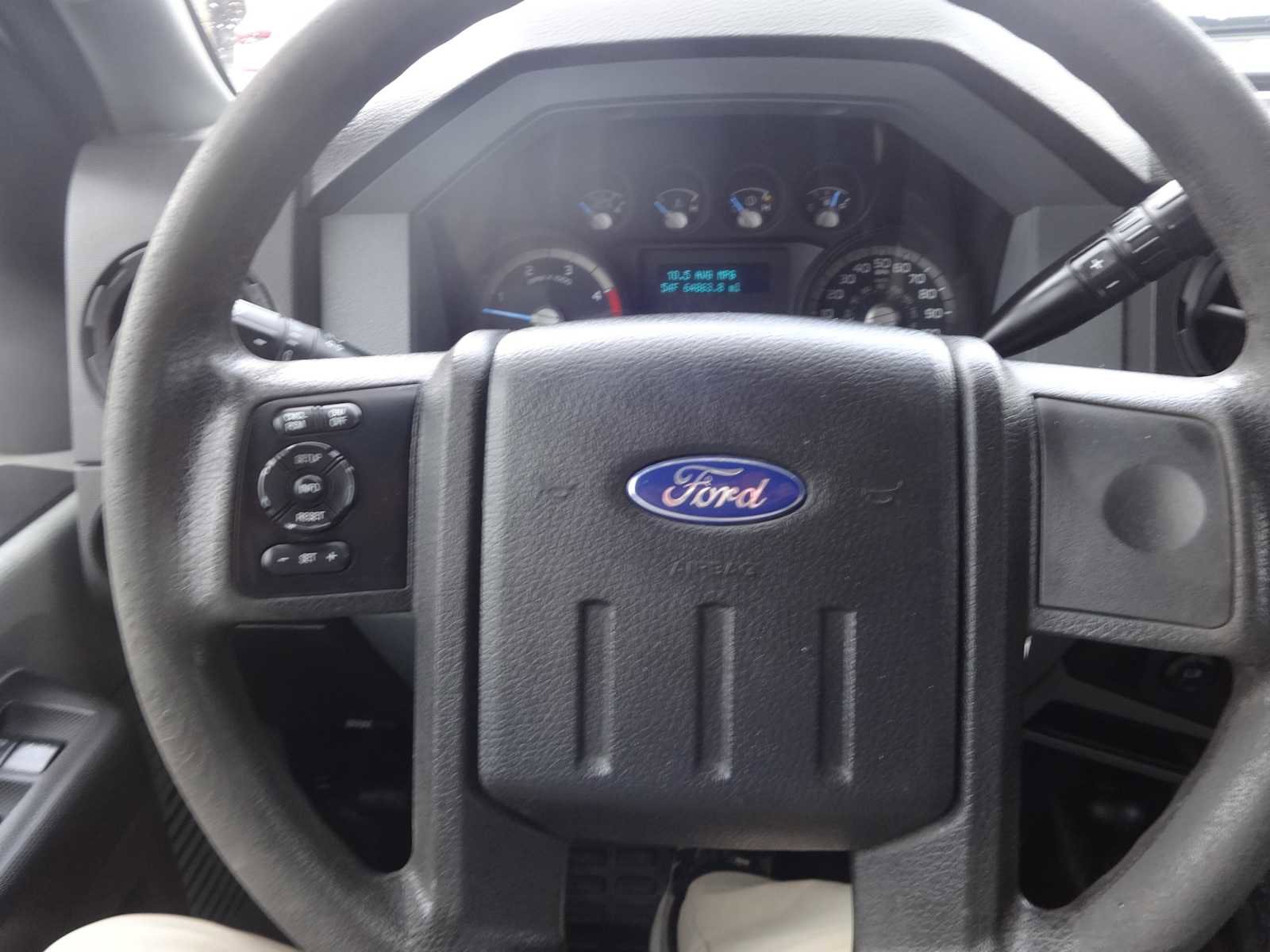Used 2015 Ford F350 XL w/ Power Equipment Group image 18