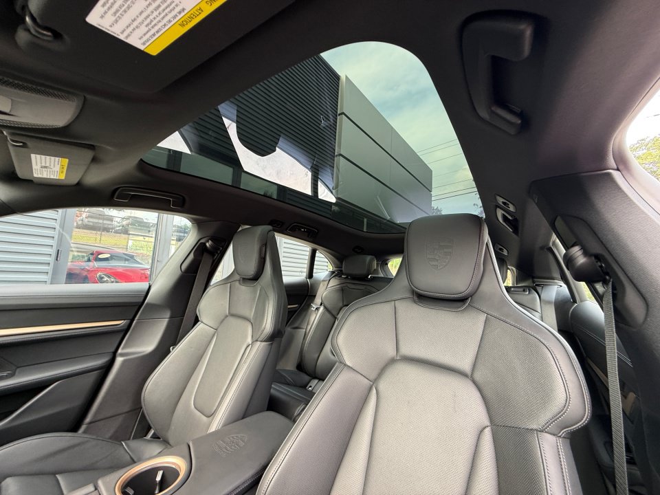 New 2026 Porsche Taycan 4S AWD/4WD image 19
