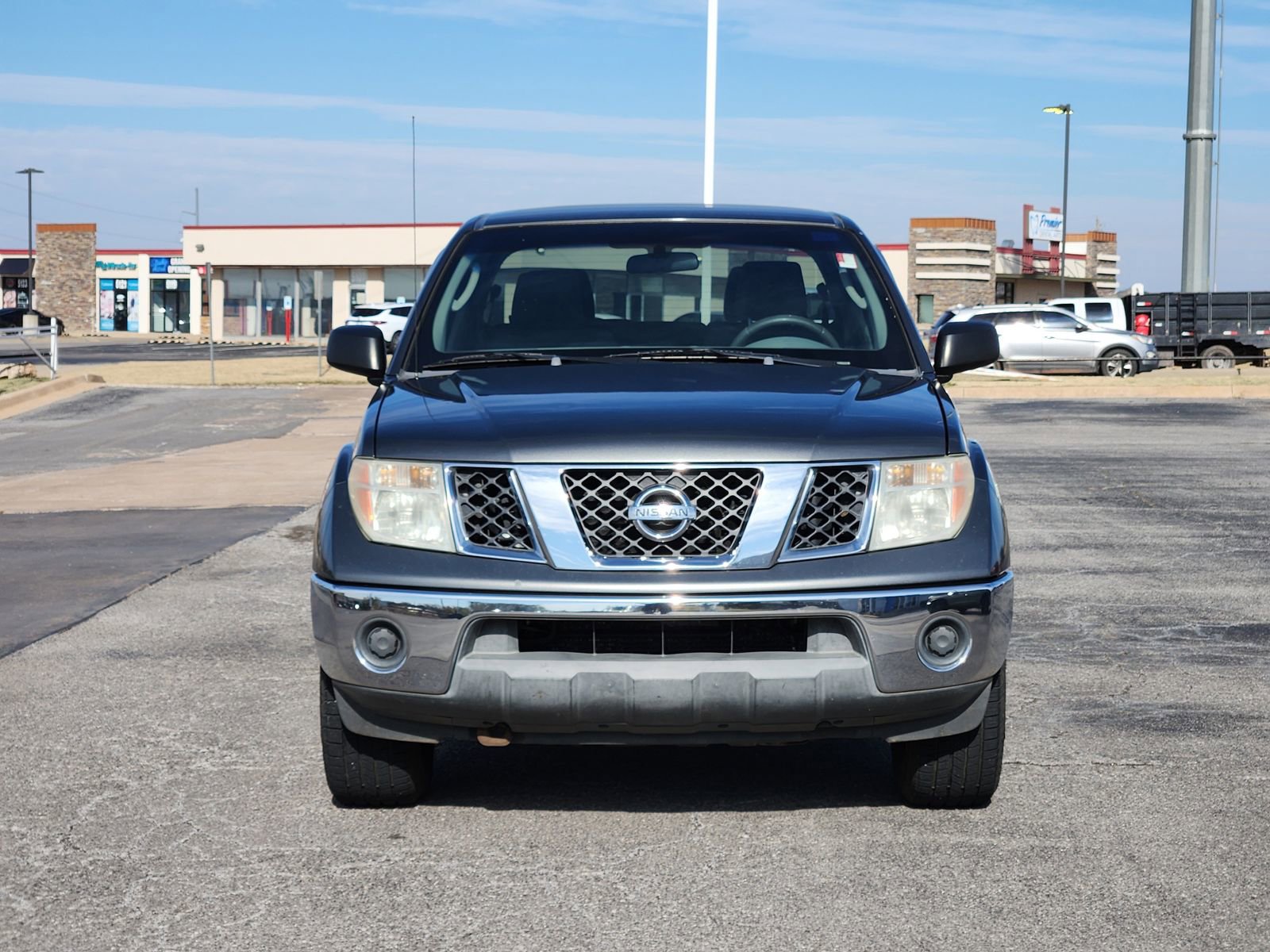 Used 2006 Nissan Frontier SE w/ (P01) Power Pkg image 6
