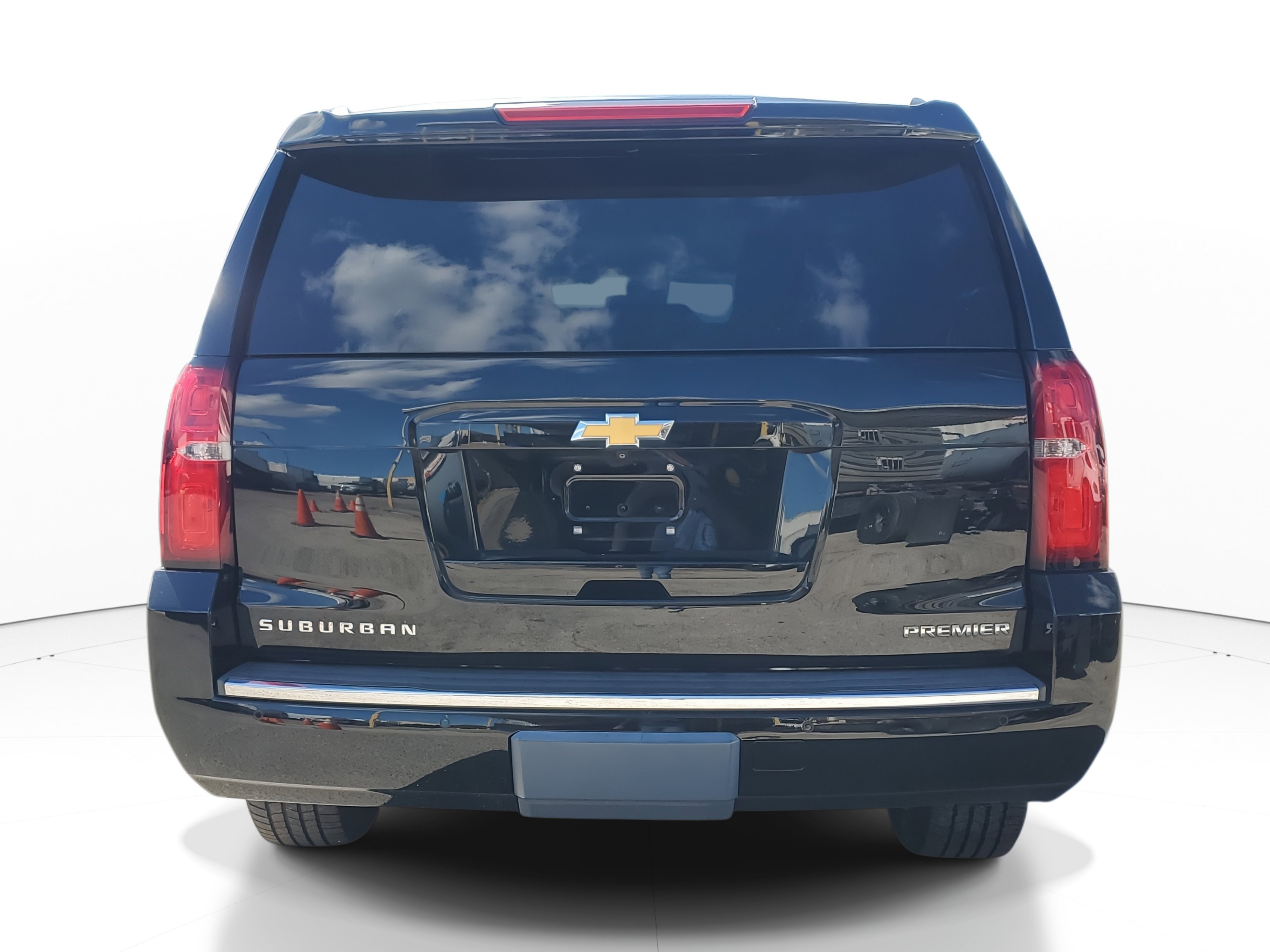 Used 2020 Chevrolet Suburban Premier w/ Max Trailering Package image 5