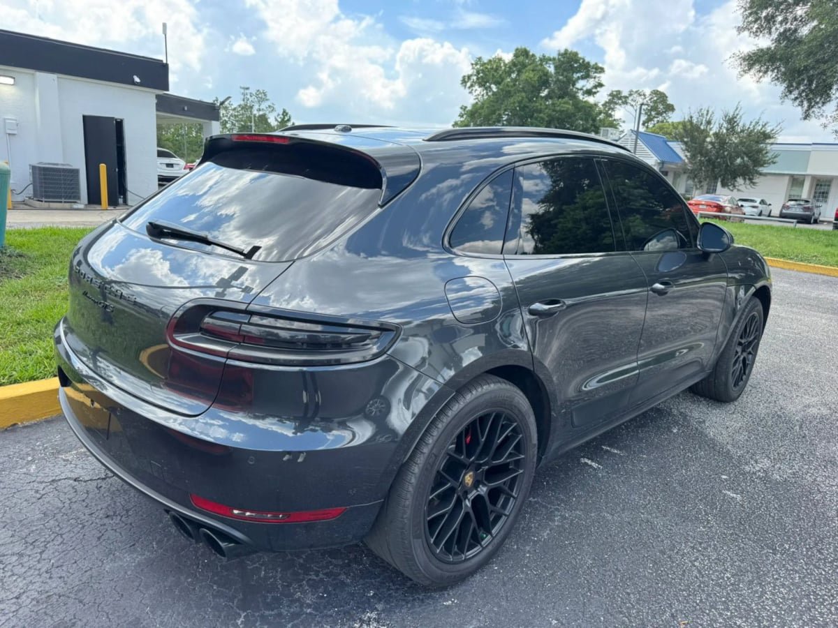 Used 2018 Porsche Macan GTS AWD/4WD image 4