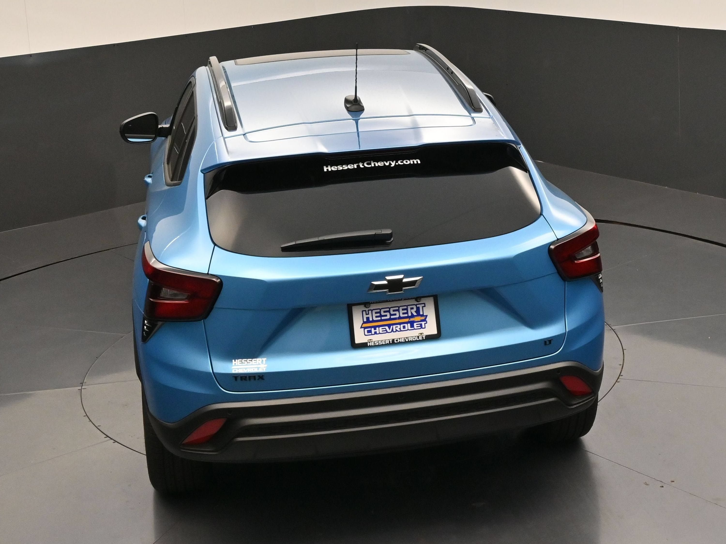 New 2026 Chevrolet Trax LT w/ Sunroof Package FWD image 50