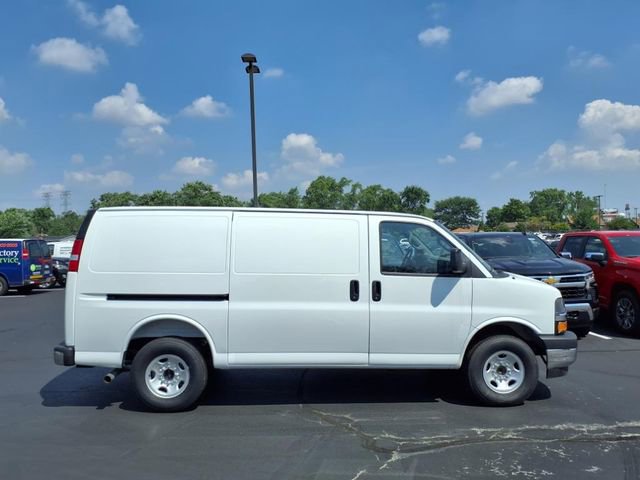 New 2025 Chevrolet Express 2500 w/ Driver Convenience Package image 3