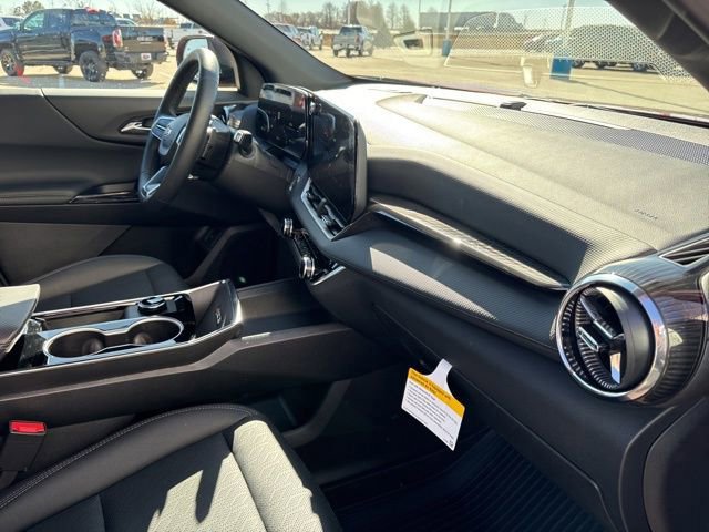 New 2026 Chevrolet Equinox LT w/ Convenience Package II image 26