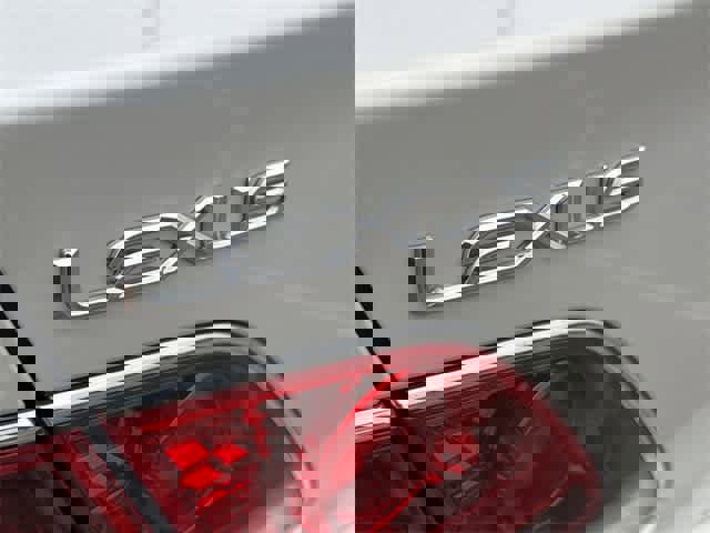 Used 2005 Lexus ES 330 image 17