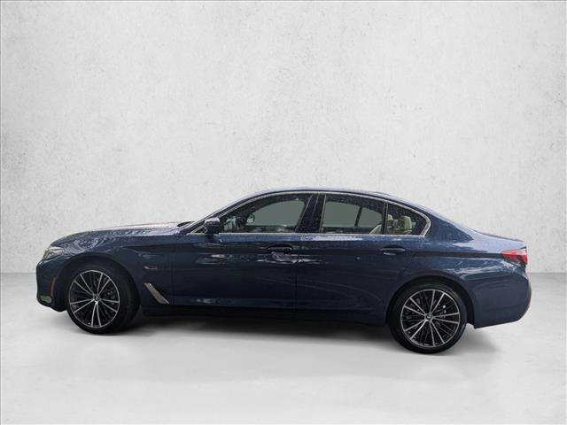 Certified 2023 BMW 530e w/ Convenience Package image 10