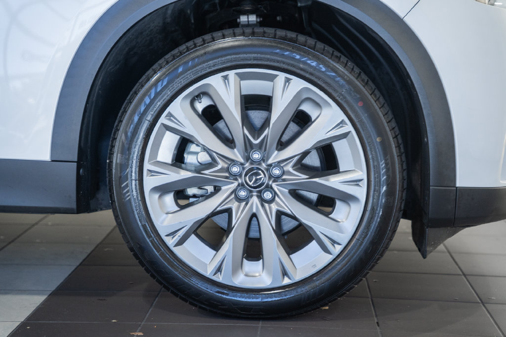 Used 2024 MAZDA CX-90 3.3 Turbo w/ Premium Package AWD/4WD image 17