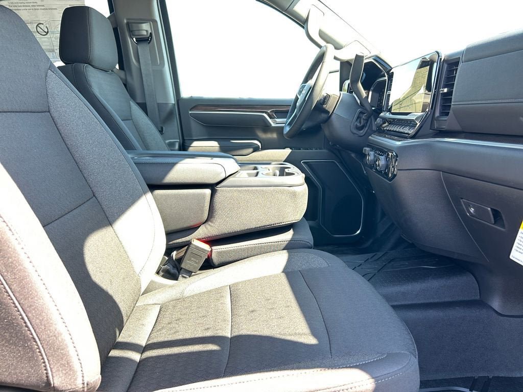 New 2026 Chevrolet Silverado 1500 LT w/ Safety Package RWD image 17