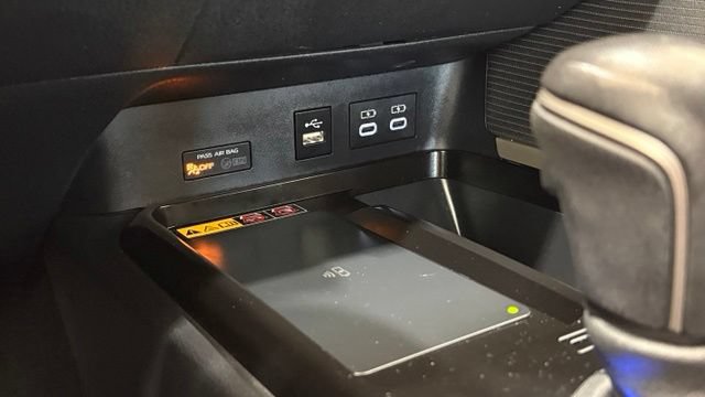 Used 2025 Toyota Camry SE FWD image 36
