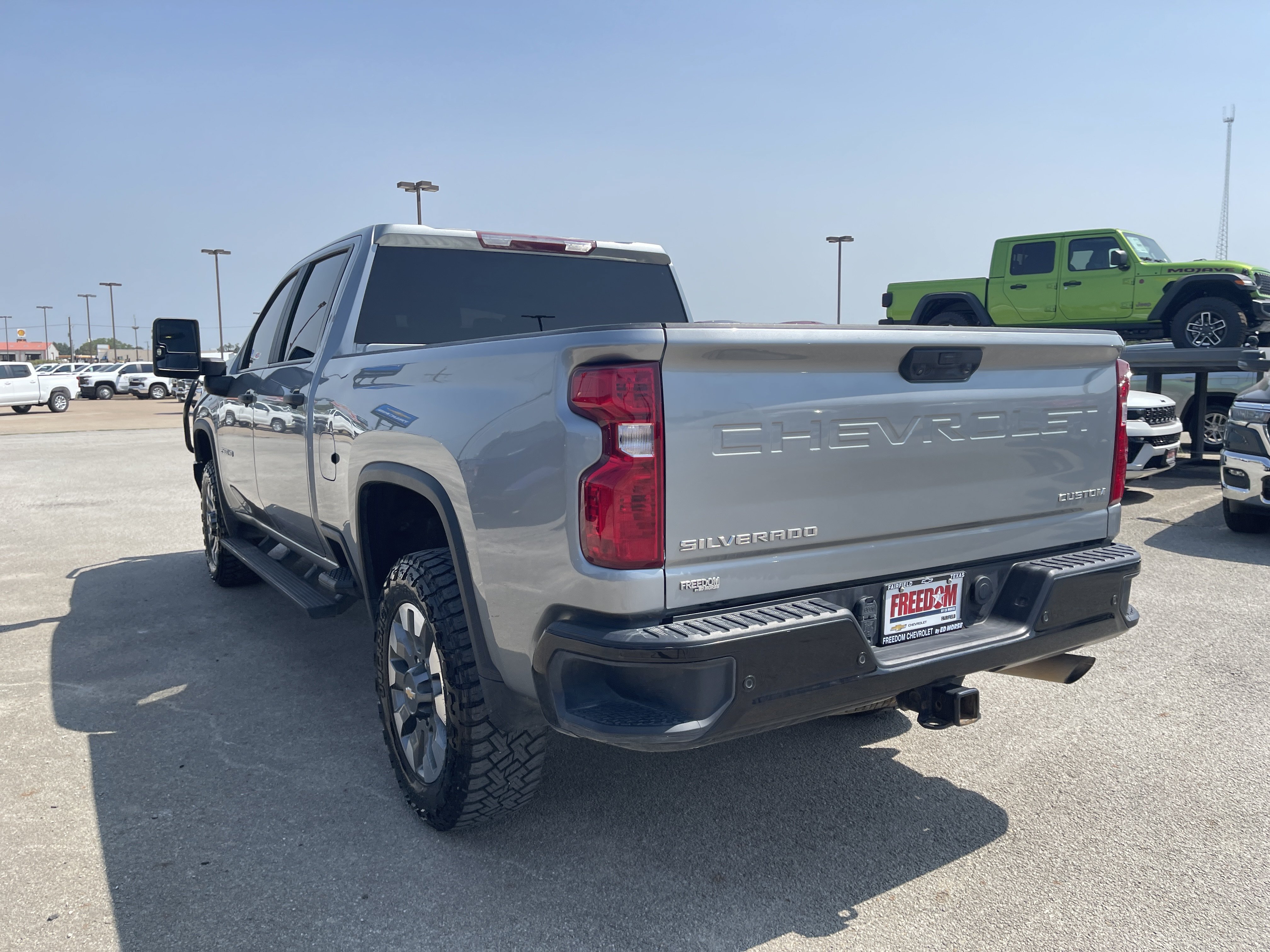 Used 2025 Chevrolet Silverado 2500 Custom w/ Custom Value Package AWD/4WD image 6