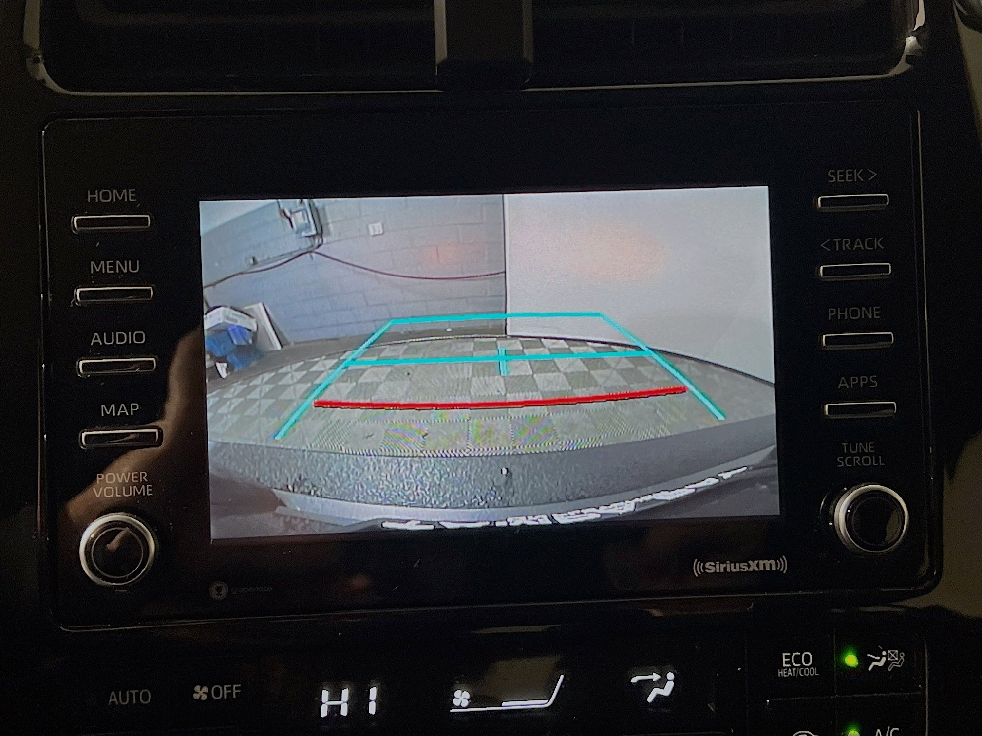 Used 2022 Toyota Prius L Eco image 28