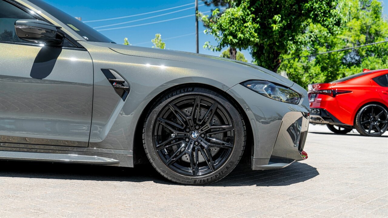 Used 2021 BMW M4 Competition w/ Executive Package RWD image 12