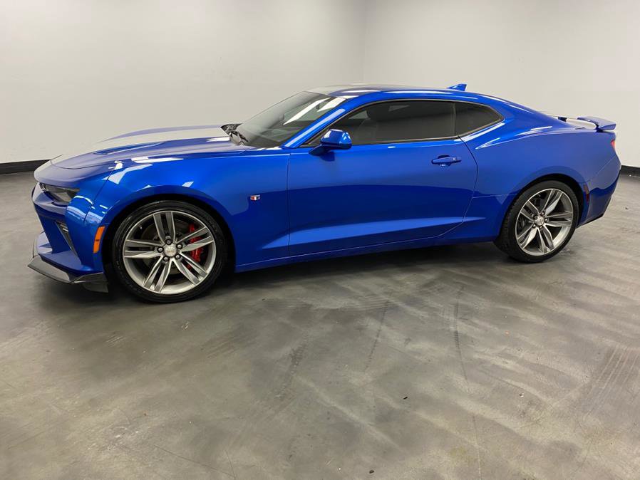Used 2016 Chevrolet Camaro SS image 3