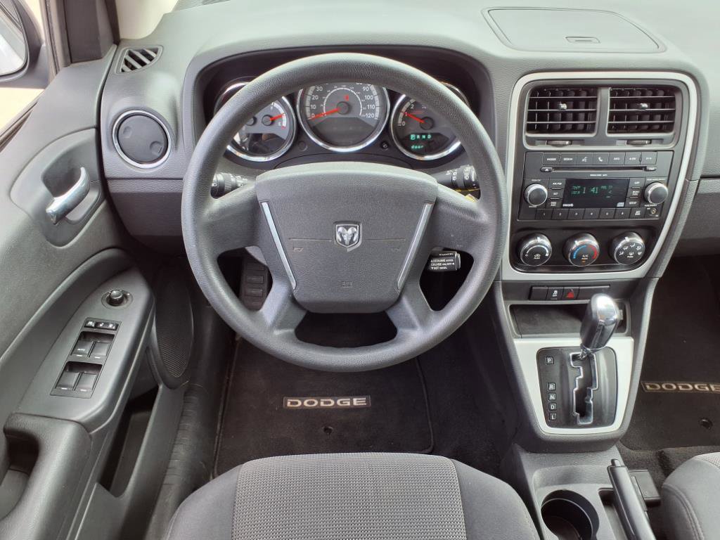 Used 2011 Dodge Caliber Mainstreet image 6