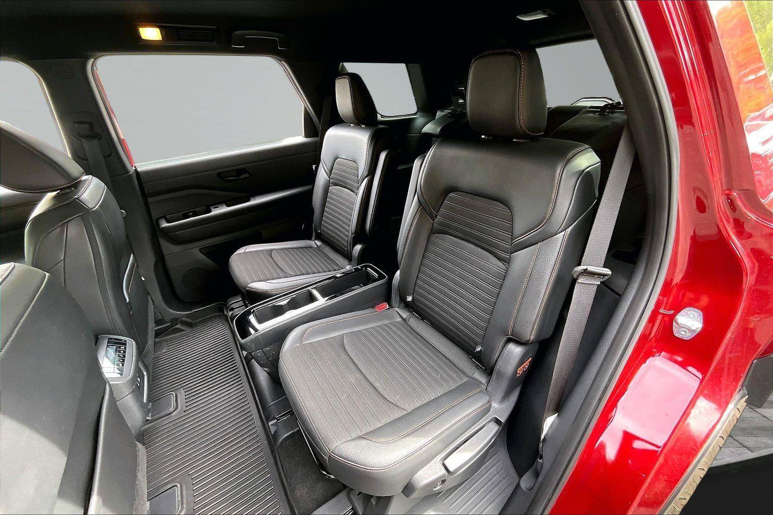 Used 2023 Nissan Pathfinder Rock Creek AWD/4WD image 26