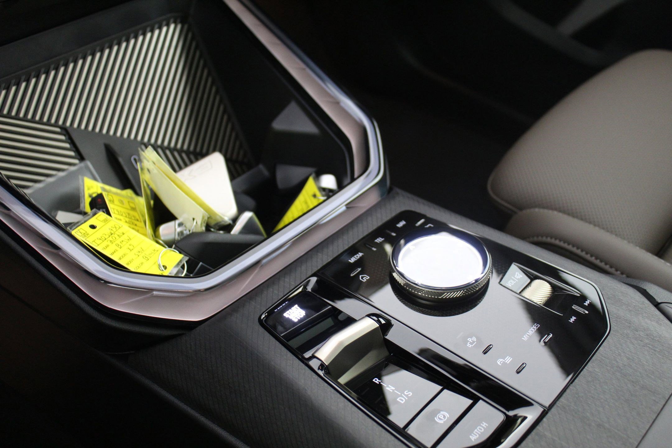 Used 2025 BMW X3 xDrive30i w/ Premium Package image 16