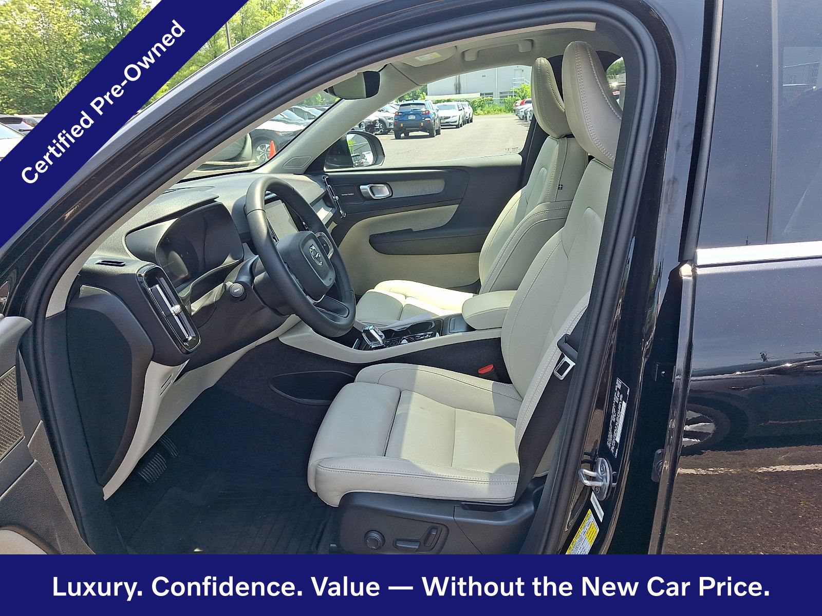 Certified 2024 Volvo XC40 B5 Ultimate w/ Climate Package AWD/4WD image 14