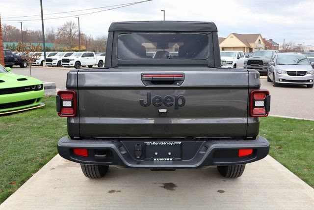 New 2025 Jeep Gladiator Sport AWD/4WD image 31