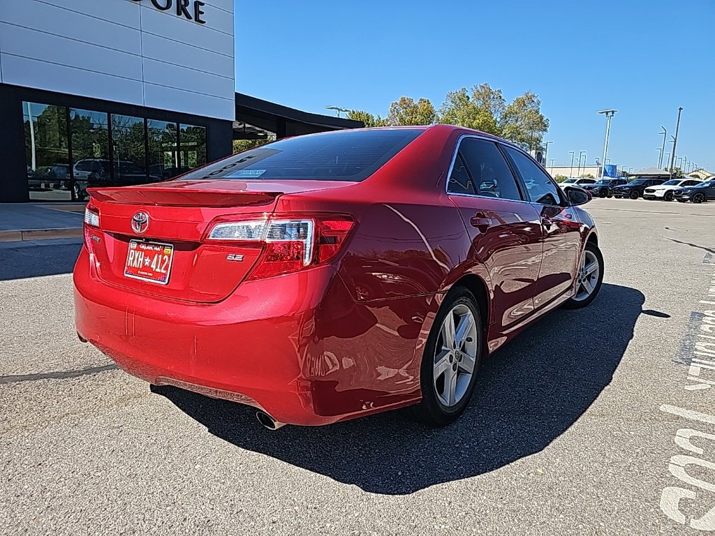 Used 2012 Toyota Camry LE image 17