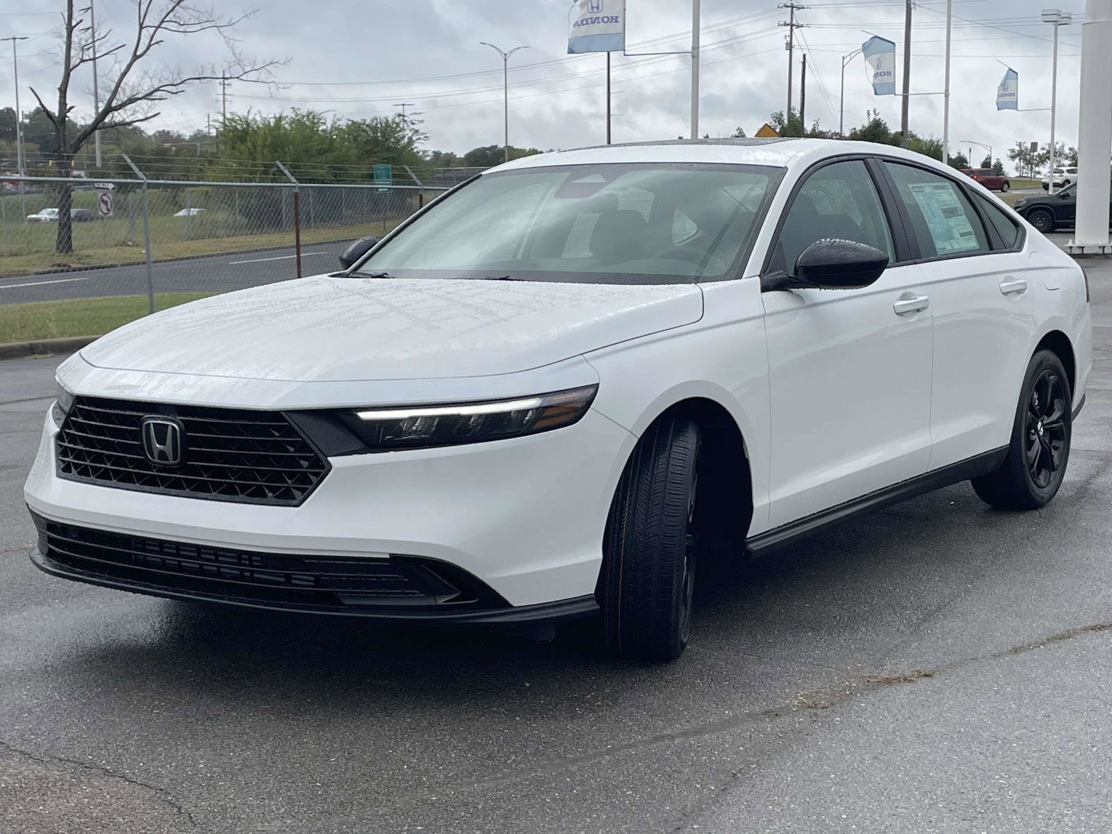 New 2025 Honda Accord SE image 17