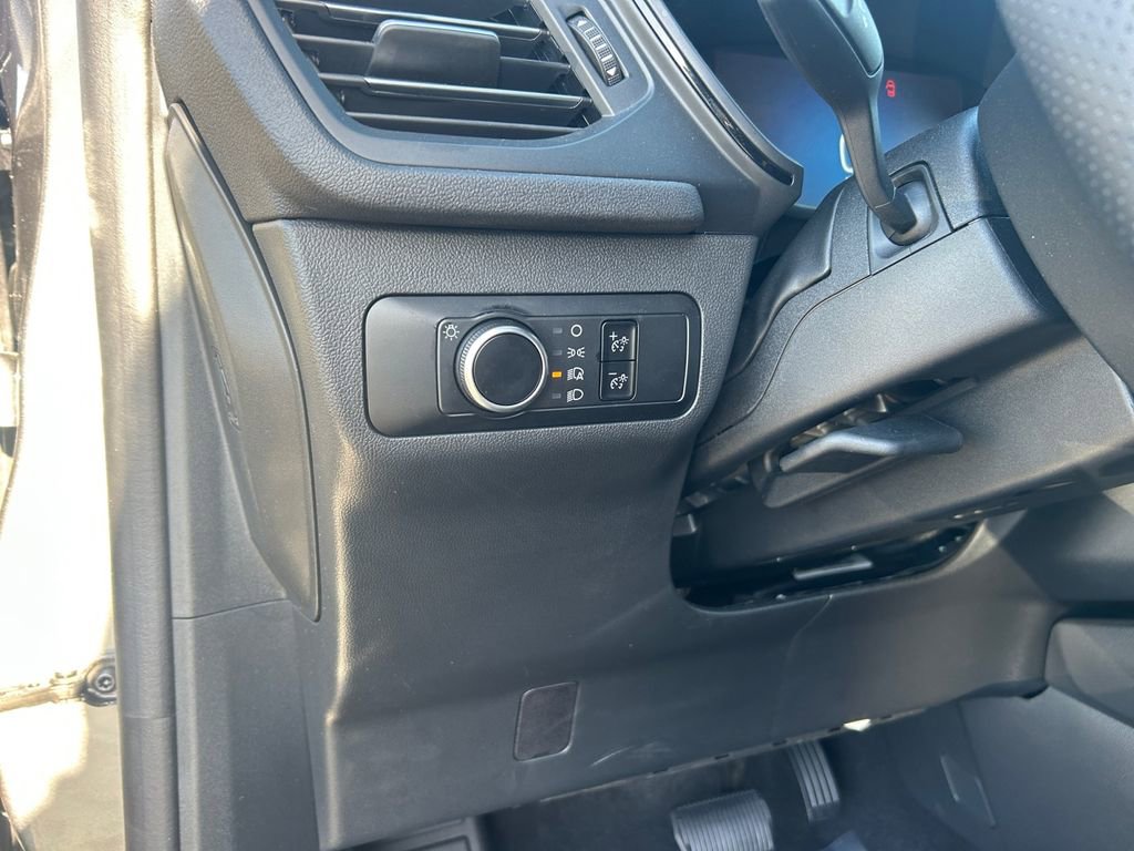 Used 2025 Ford Escape ST-Line AWD/4WD image 21