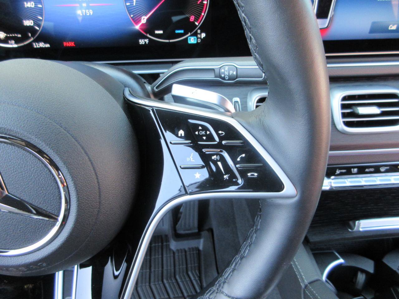 Used 2025 Mercedes-Benz GLE 580 4MATIC image 48