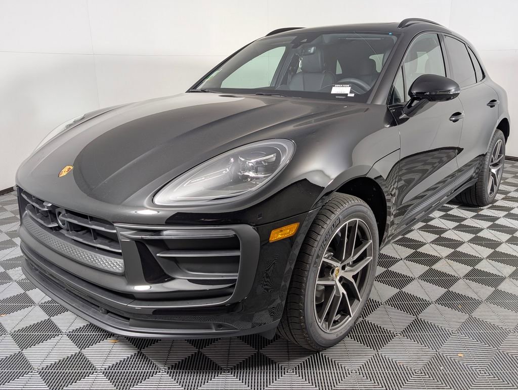 New 2026 Porsche Macan image 1