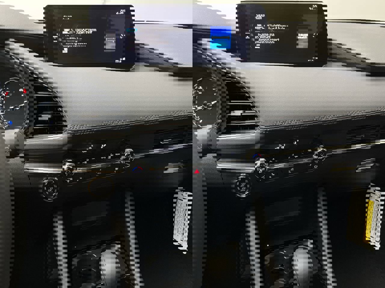 New 2025 MAZDA MAZDA3 Hatchback w/Premium Plus Pkg image 17