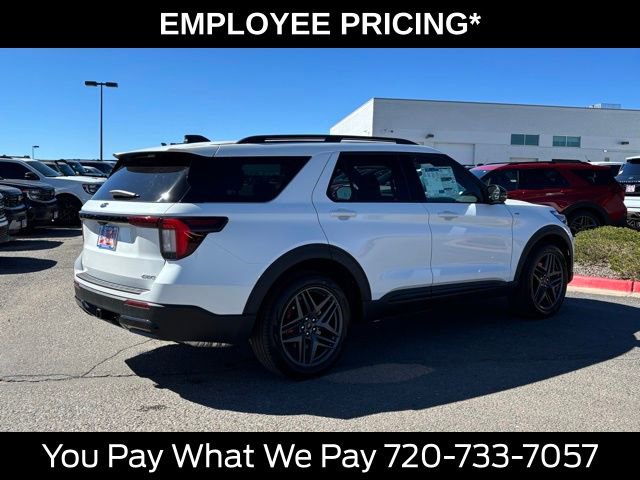New 2026 Ford Explorer ST-Line w/ ST-Line Street Pack AWD/4WD image 5