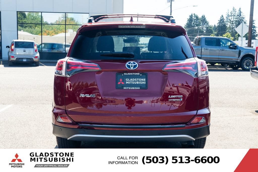 Used 2018 Toyota RAV4 Limited w/ Advanced Technology Package AWD/4WD image 6