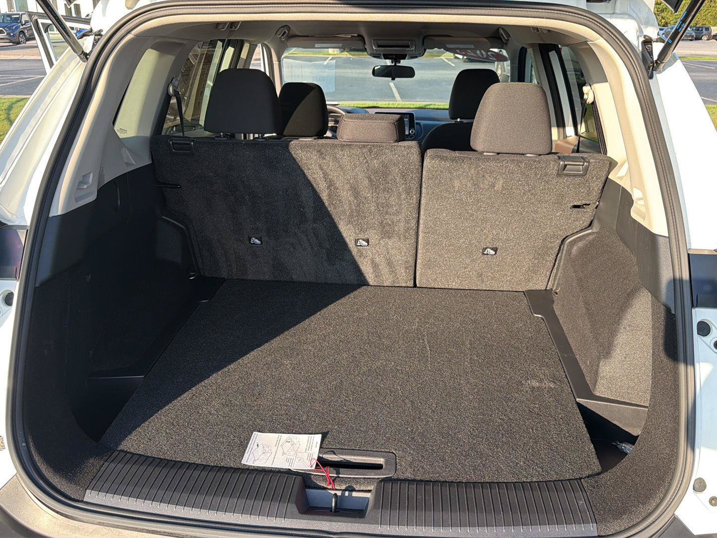 Used 2023 Nissan Rogue S FWD image 31
