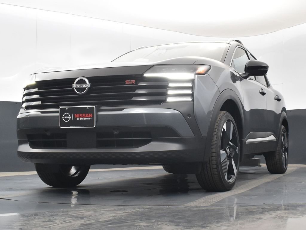 New 2026 Nissan Kicks SR w/ Cold Weather Package AWD/4WD image 38