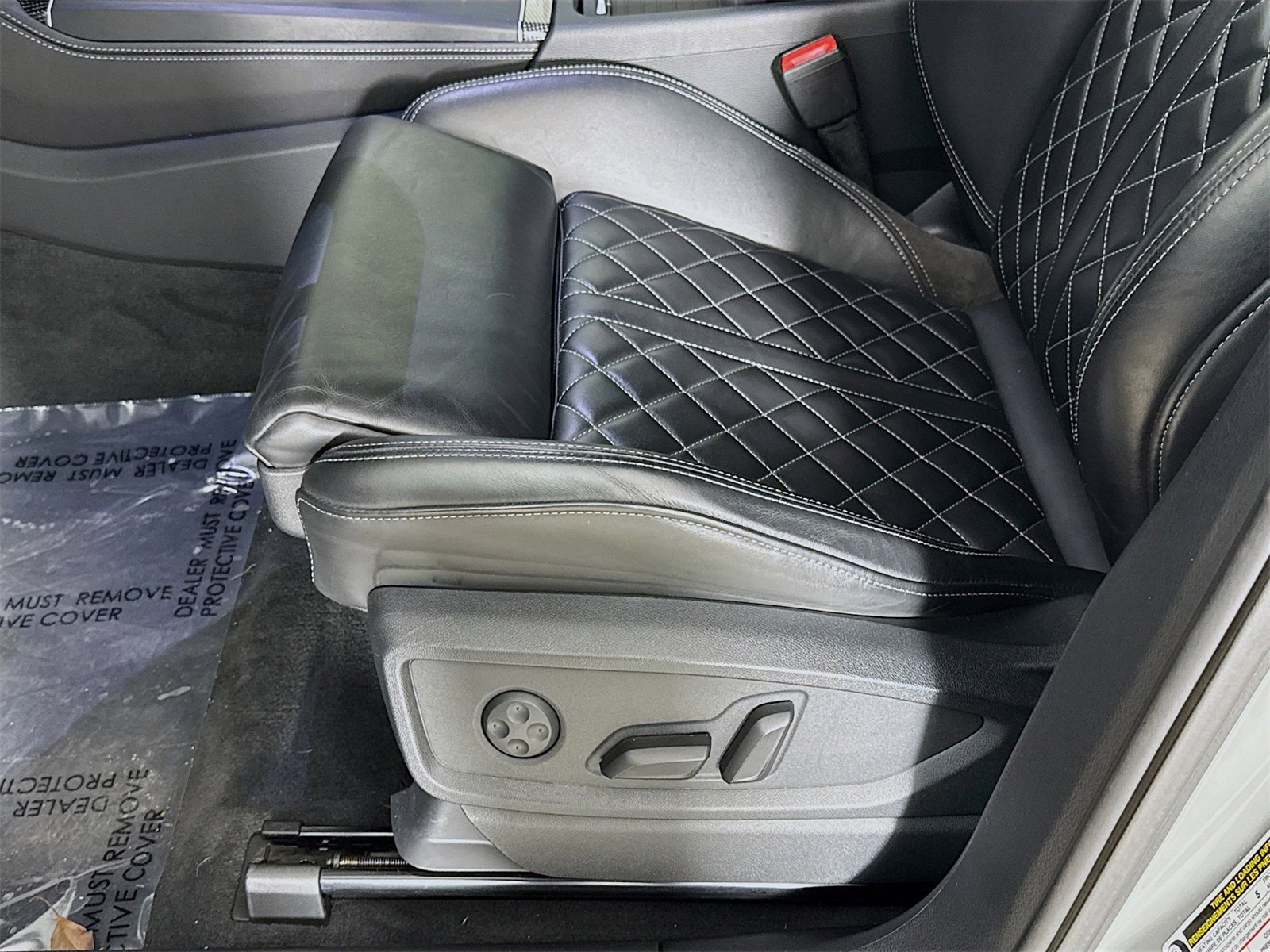 Used 2020 Audi SQ5 Premium Plus w/ Premium Plus Package image 20