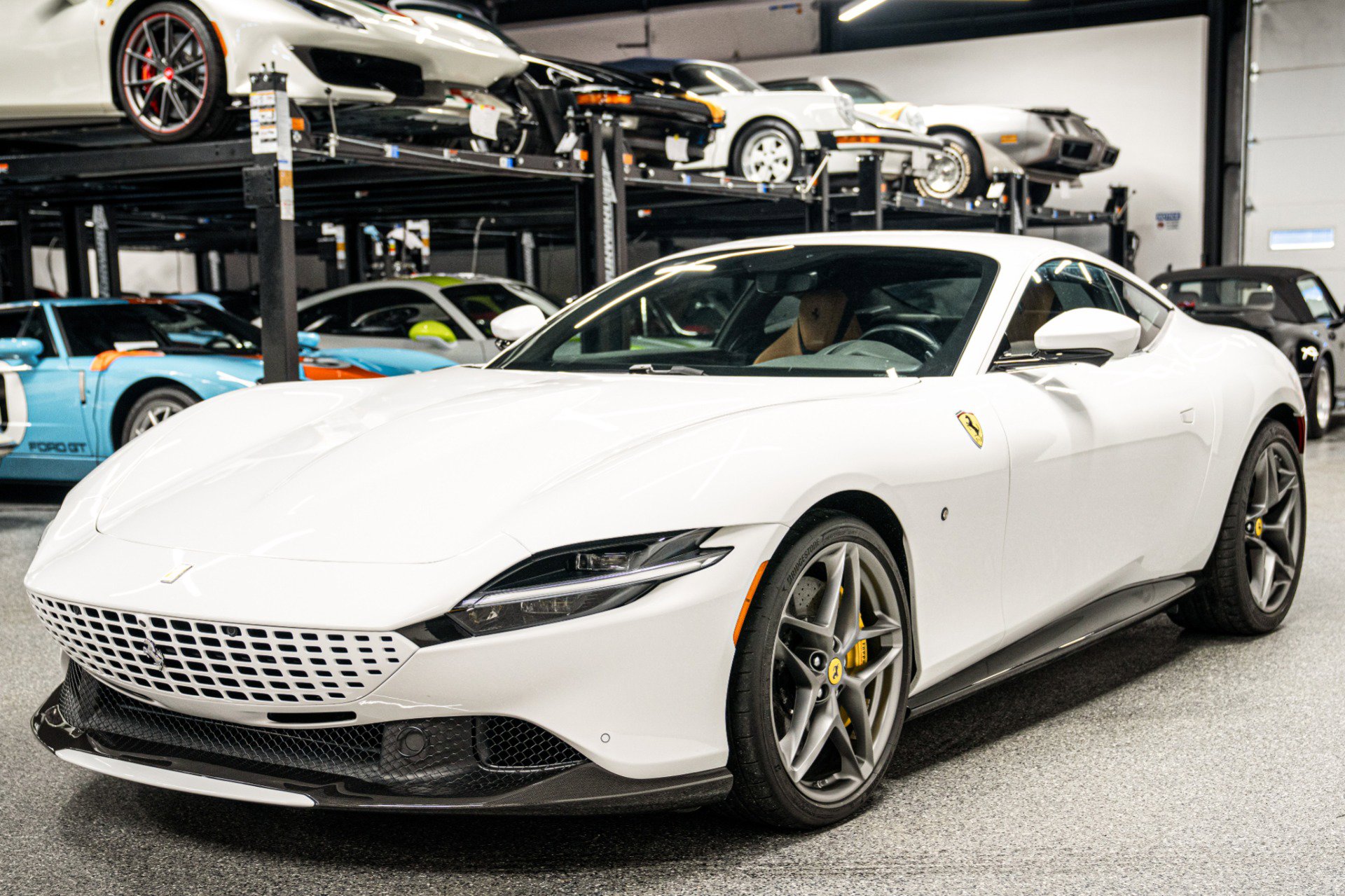 Used 2022 Ferrari Roma image 5