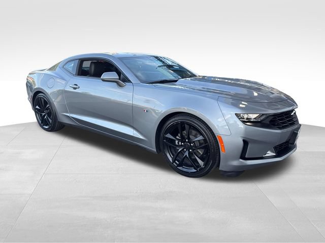 Certified 2024 Chevrolet Camaro LT w/ RS Package RWD image 7
