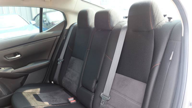 Used 2021 Nissan Sentra SR FWD image 17