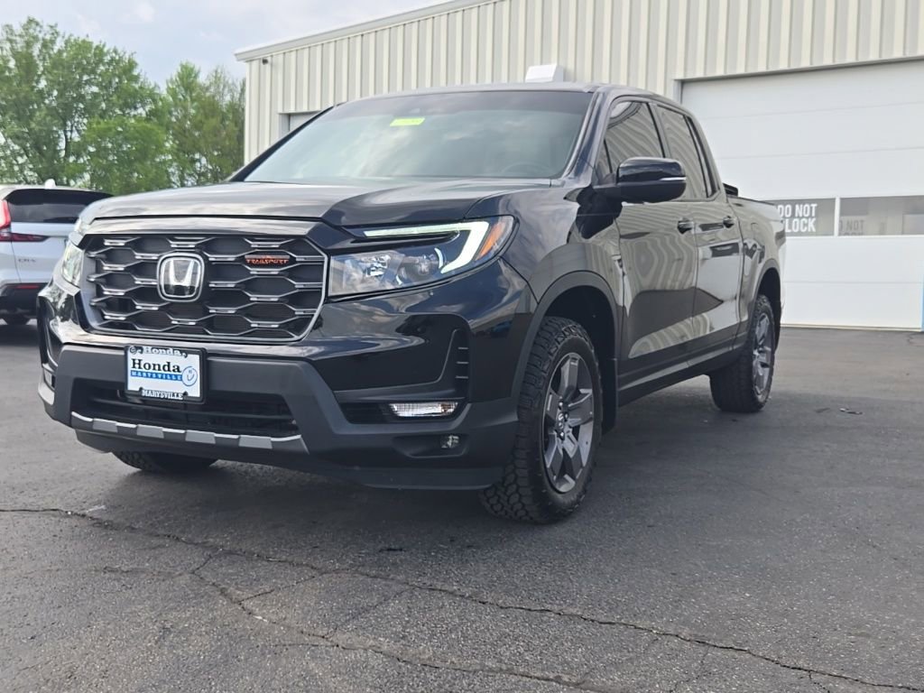 Used 2024 Honda Ridgeline TrailSport image 3