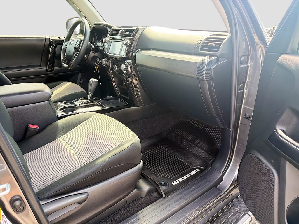 Used 2019 Toyota 4Runner SR5 image 13