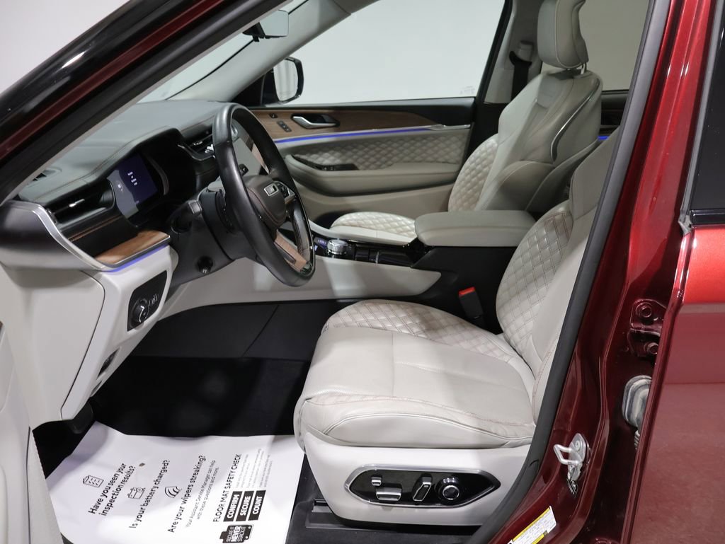 Certified 2021 Jeep Grand Cherokee L Summit w/ Advanced Protech Group IV AWD/4WD image 11