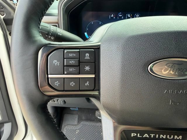 Used 2026 Ford F450 Platinum w/ FX4 Off-Road Package AWD/4WD image 17
