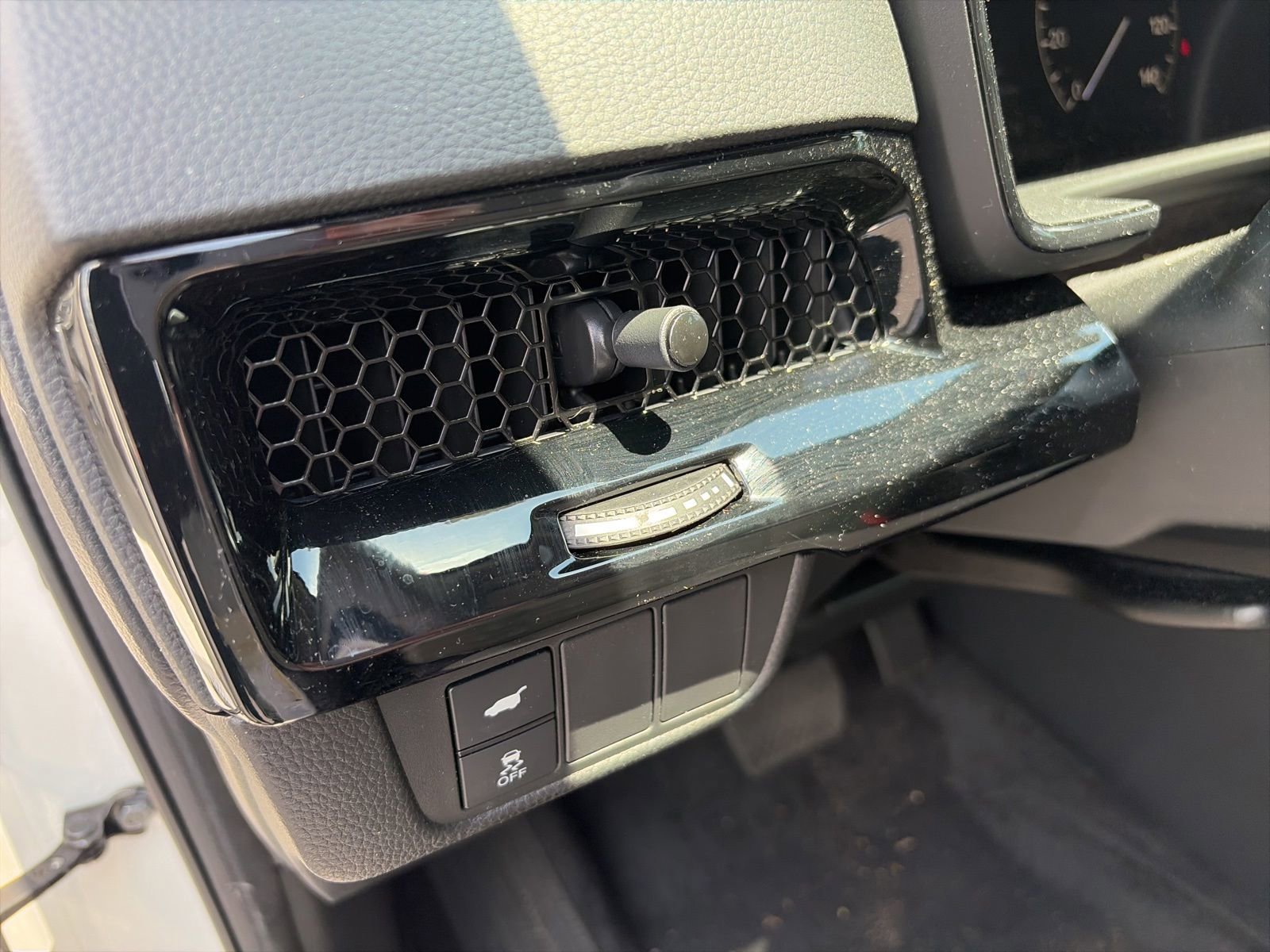 Certified 2025 Honda CR-V EX-L image 15
