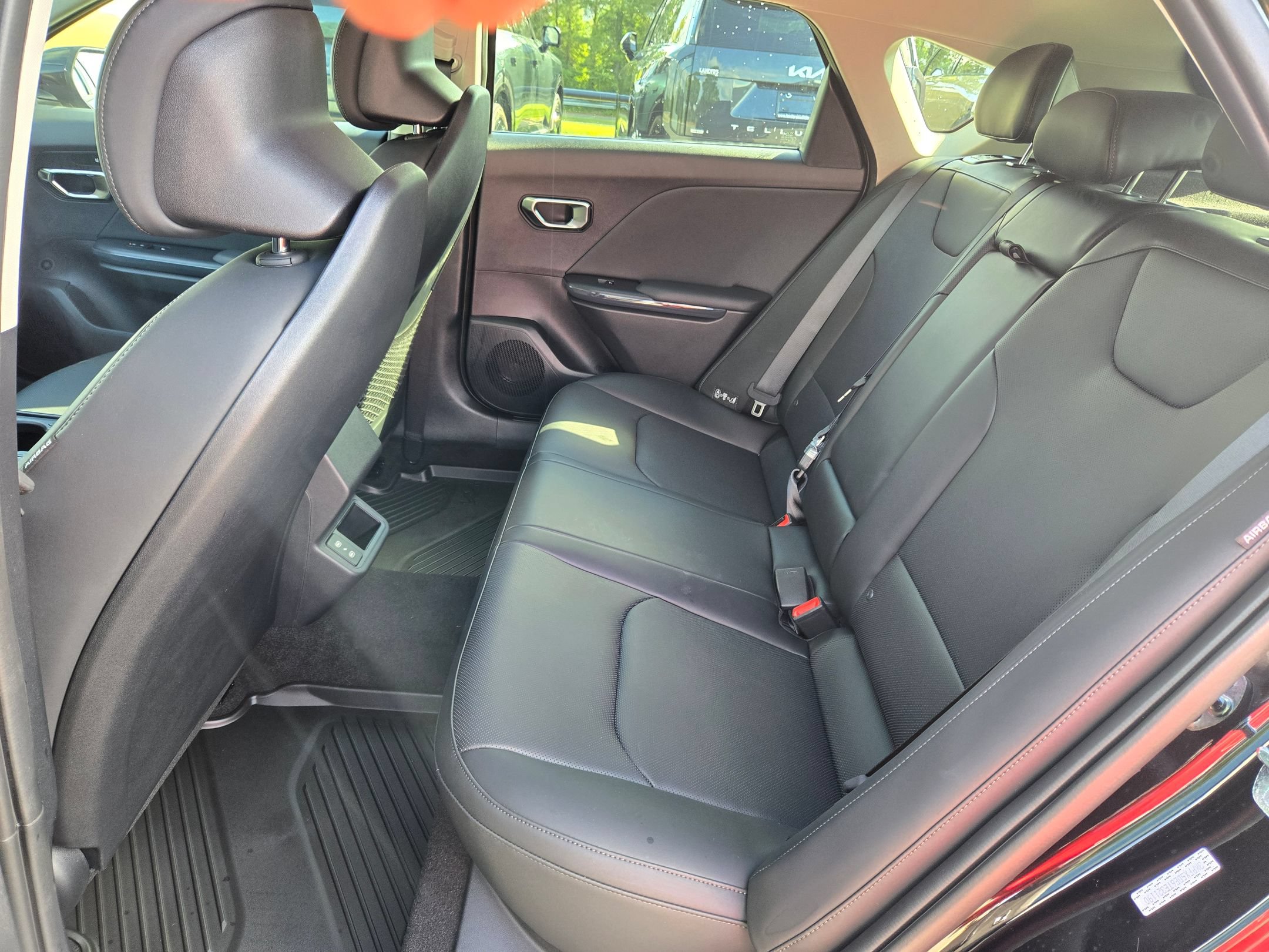 New 2026 Kia K4 EX FWD image 32