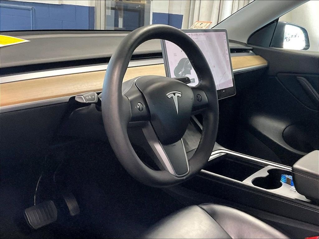 Used 2021 Tesla Model Y Long Range AWD/4WD image 8