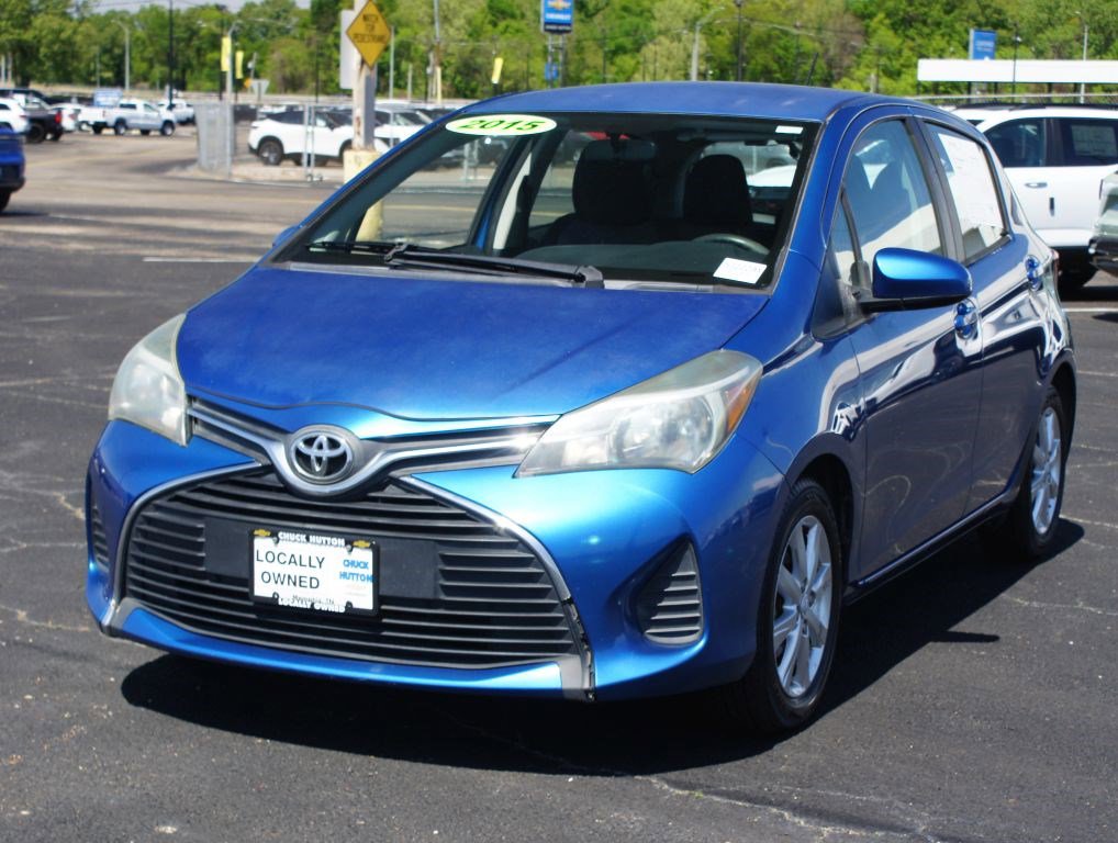 Used 2015 Toyota Yaris LE image 2