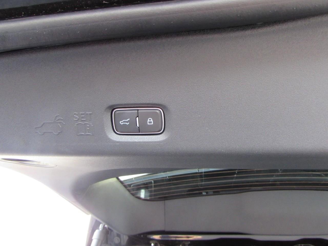 New 2025 Ford Expedition Platinum w/ Platinum Ultimate Package image 34