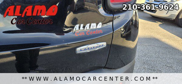 Used 2017 Jeep Renegade Latitude w/ Advanced Technology Group image 13