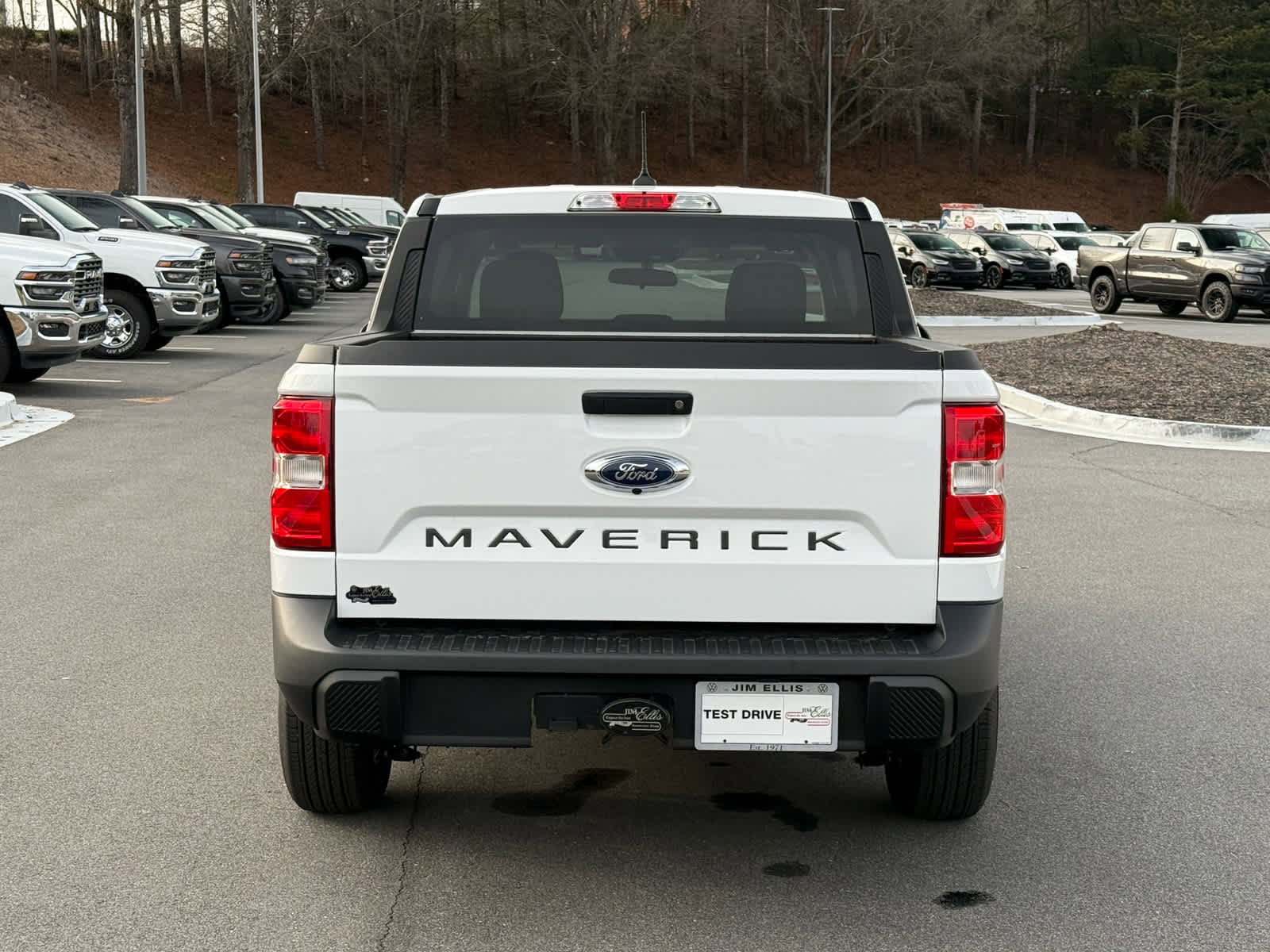 Used 2024 Ford Maverick XLT image 4