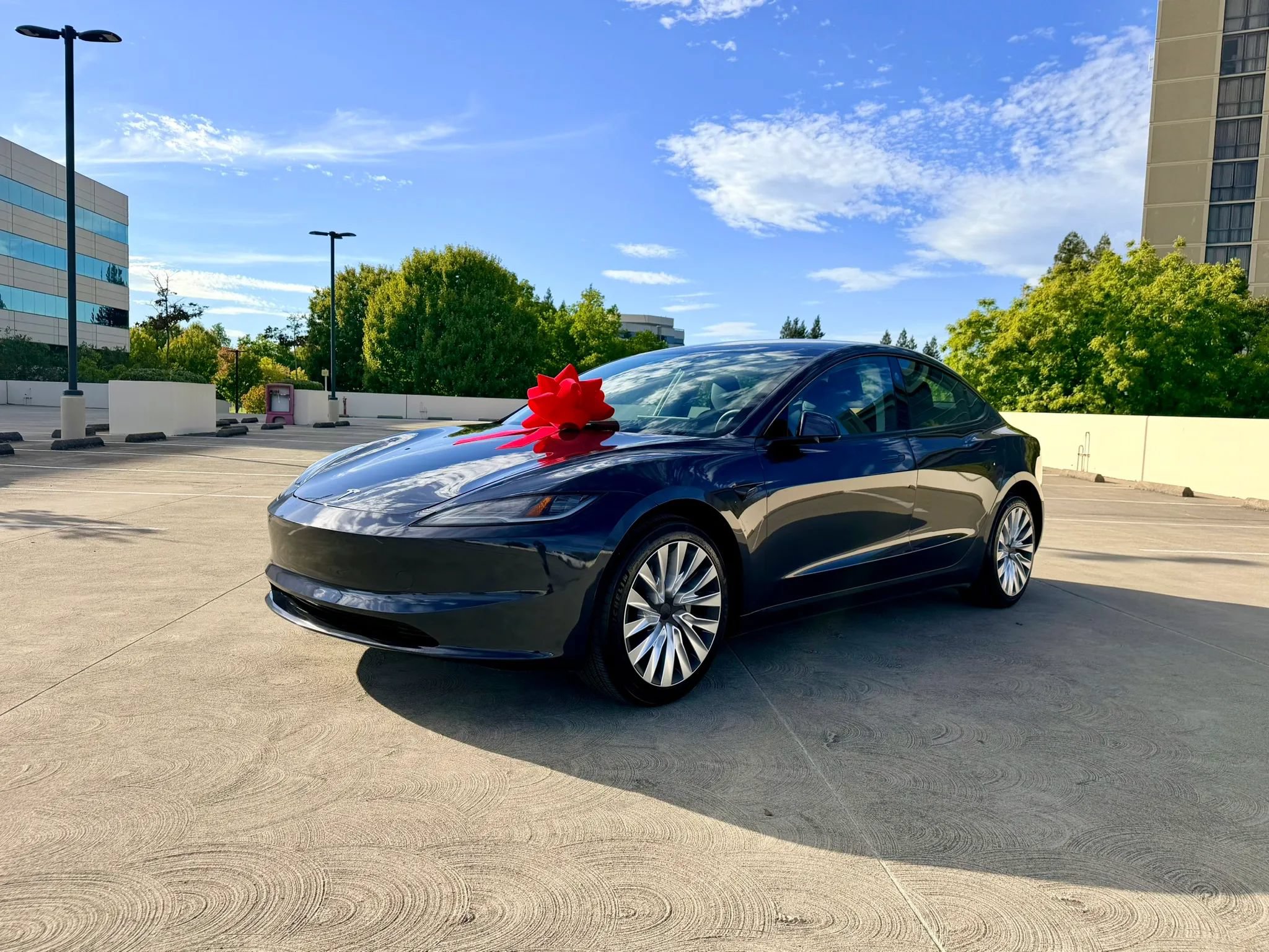 Used 2025 Tesla Model 3 Long Range RWD image 7