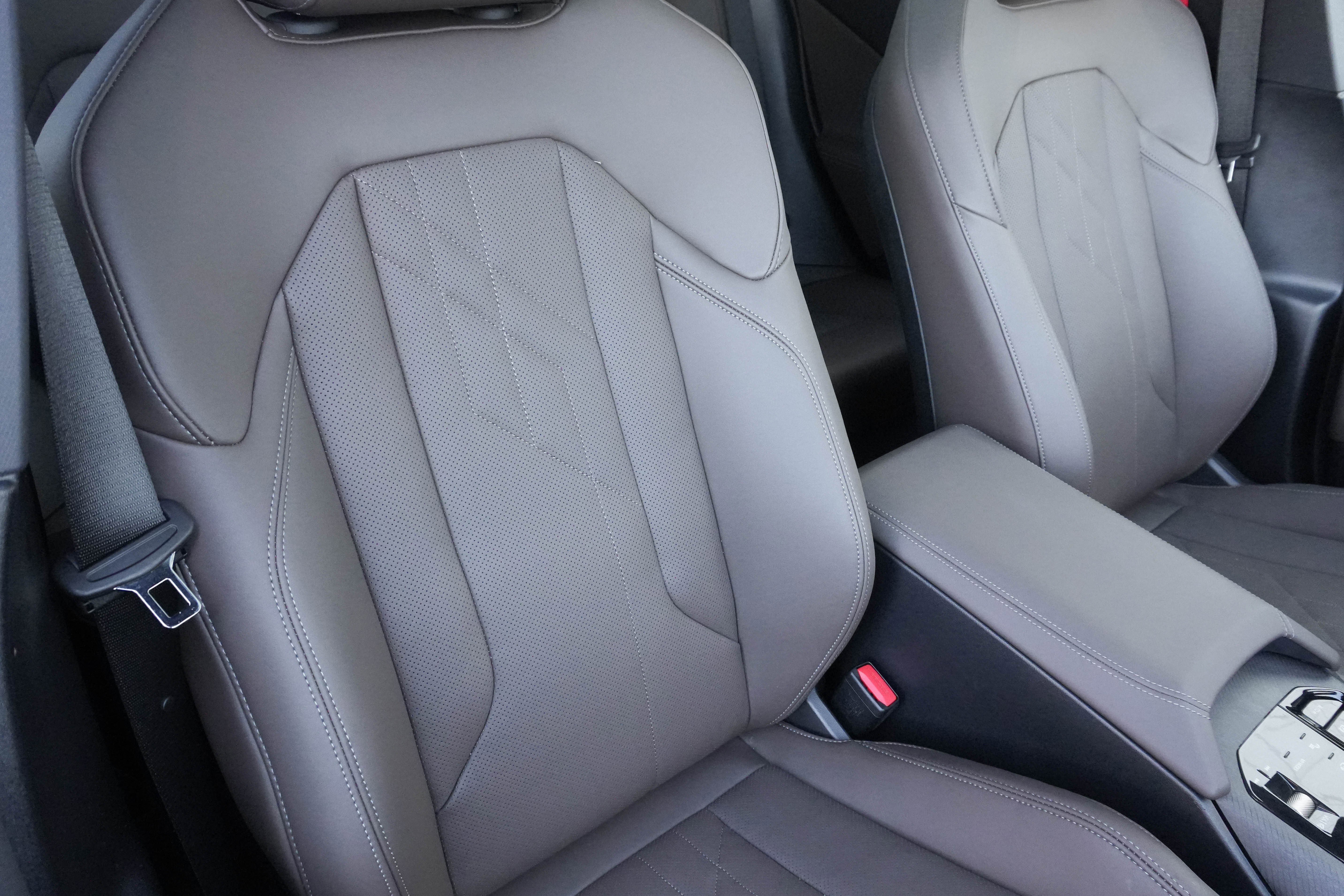 Certified 2025 BMW X3 xDrive30i image 14